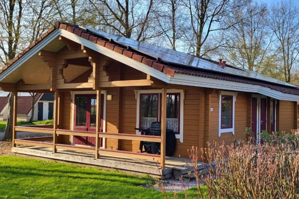 Sauna Bungalow Uppsala Gramsbergen Exterior photo